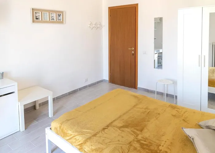 Apartment Large Family - 4 Bedrooms With Free Parking Near San Paolo Metro & By Rhr *