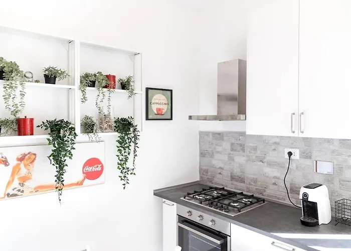 Apartment Large Family - 4 Bedrooms With Free Parking Near San Paolo Metro & By Rhr *