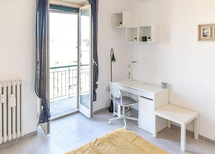 Large Family - 4 Bedrooms With Free Parking Near San Paolo Metro & By Rhr Apartment *