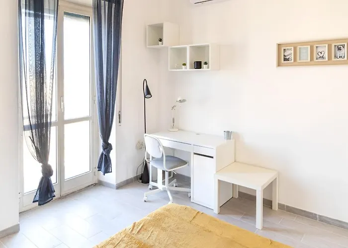 Apartment Large Family - 4 Bedrooms With Free Parking Near San Paolo Metro & By Rhr Rom