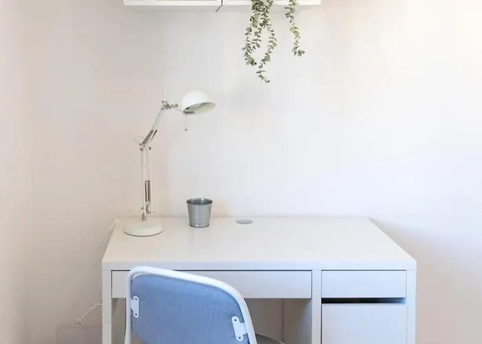 Apartment Large Family - 4 Bedrooms With Free Parking Near San Paolo Metro & By Rhr